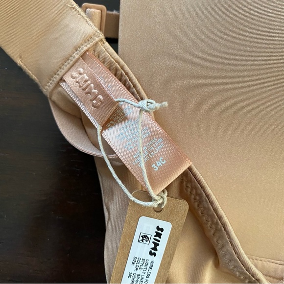 SKIMS NWT T-SHIRT DEMI BRA Wireless Form OCHRE Lightly Lined Pads 34C - Picture 5 of 8